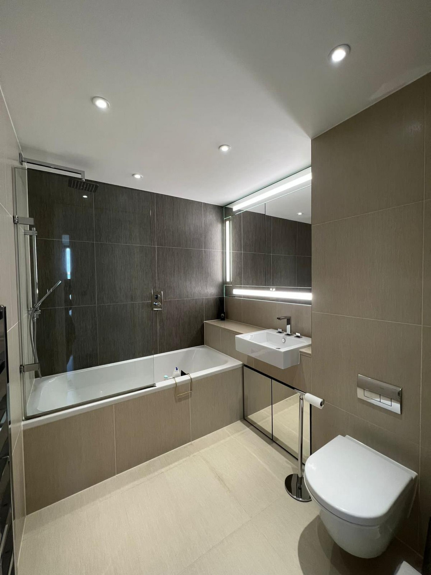 Images for Kingwood House, 1 Chaucer Garden, Aldgate EAID: BID:88estateagency